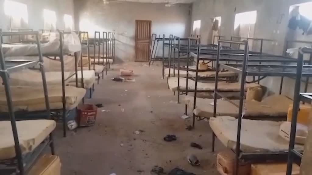 Nigeria manhunt underway for kidnapped schoolgirls