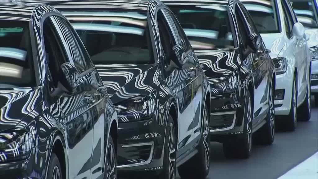 Caen los beneficios de Volkswagen, mayor automotriz europea