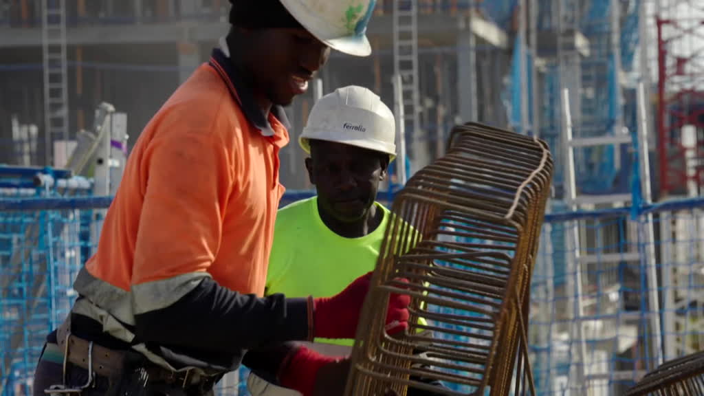 Immigrants fuel Spain’s economic boom