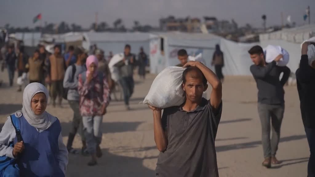 Palestinos en busca de ayuda muertos por «disparos de advertencia»