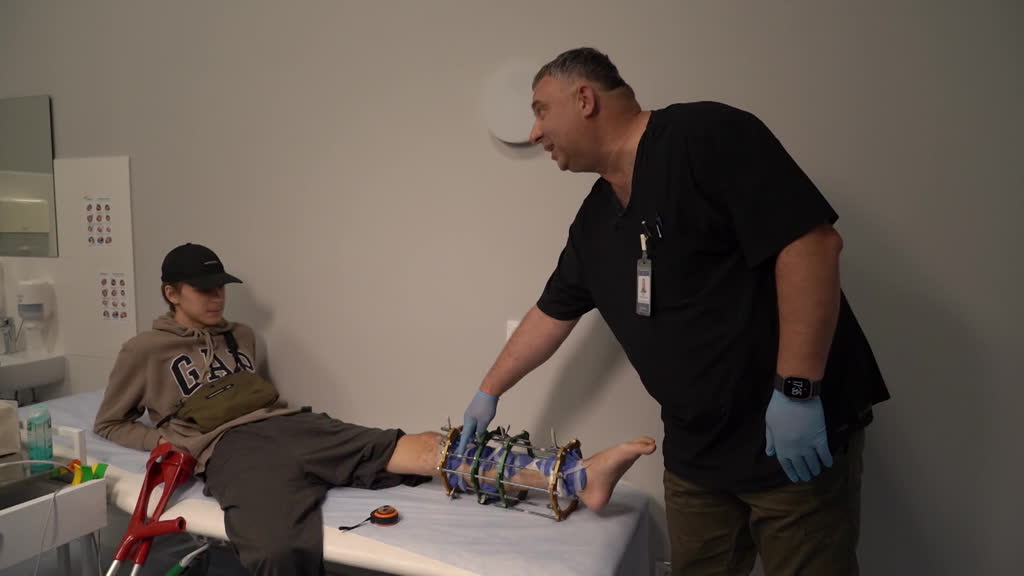 Ukrainian surgeons rebuild lives amid war and loss