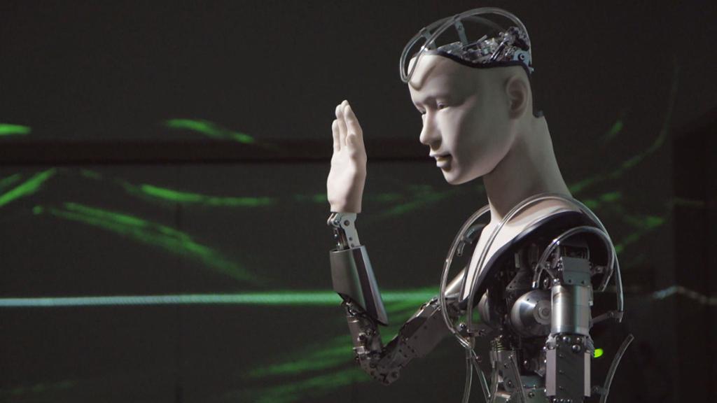 004 - Androids in temples: Mindar the robot is a Zen priest
