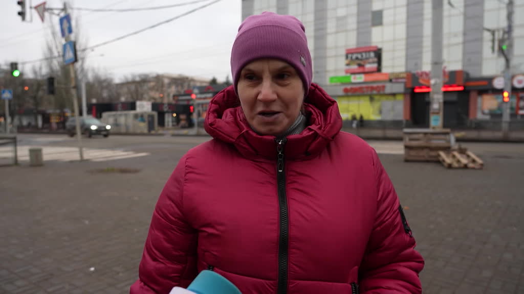 Coping with uncertainty on Ukraine's Donetsk frontline