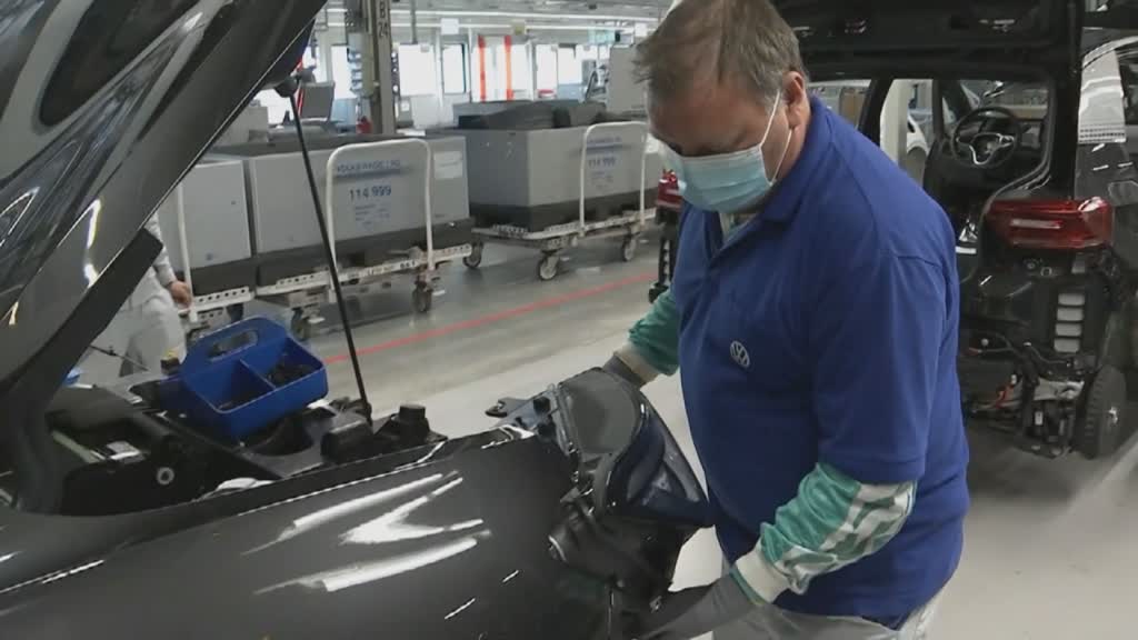 VW is bringing out the axe