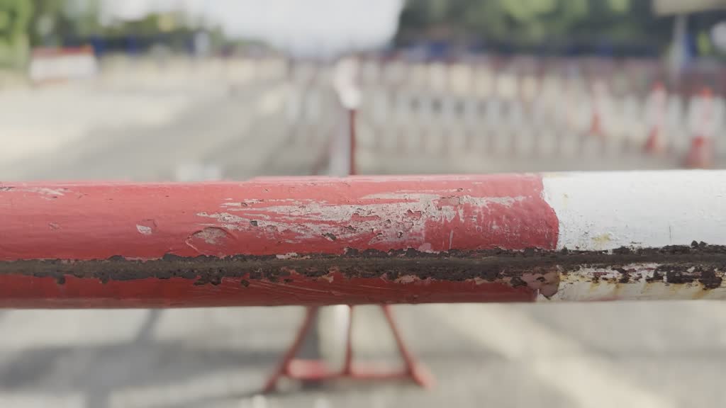 Thailand closes border crossings to Cambodia 