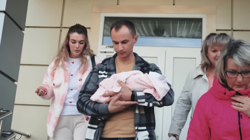 Babies born in Sloviansk near front lines