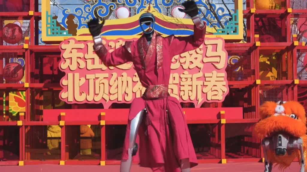 China combina tradición y tecnología con robots para el Año Nuevo