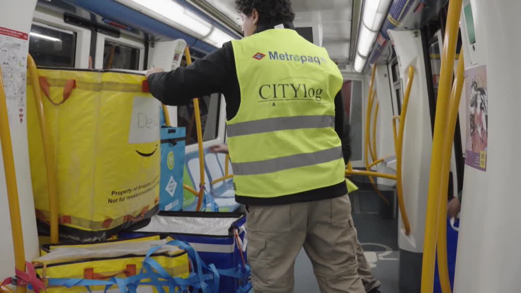 Special delivery by subway—a Madrid experiment!