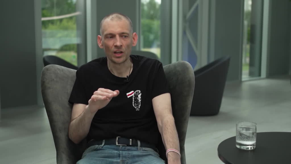Belarusian opposition figure Tsikhanouski speaks with DW