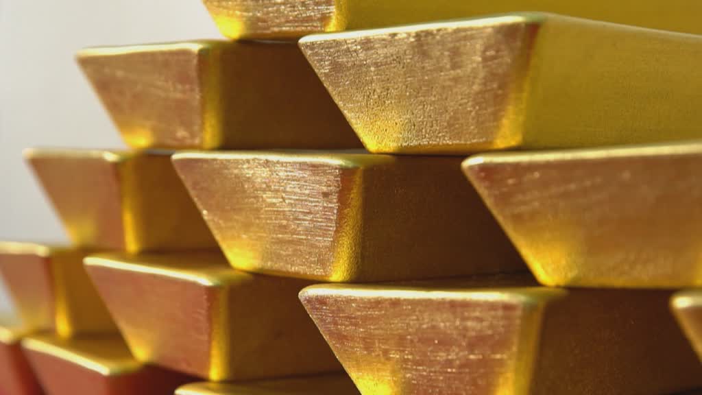 Gold price reaches new record high